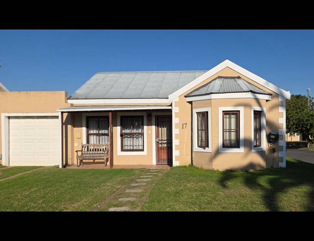 2 BEDROOM HOUSE FOR SALE IN VREDENBERG